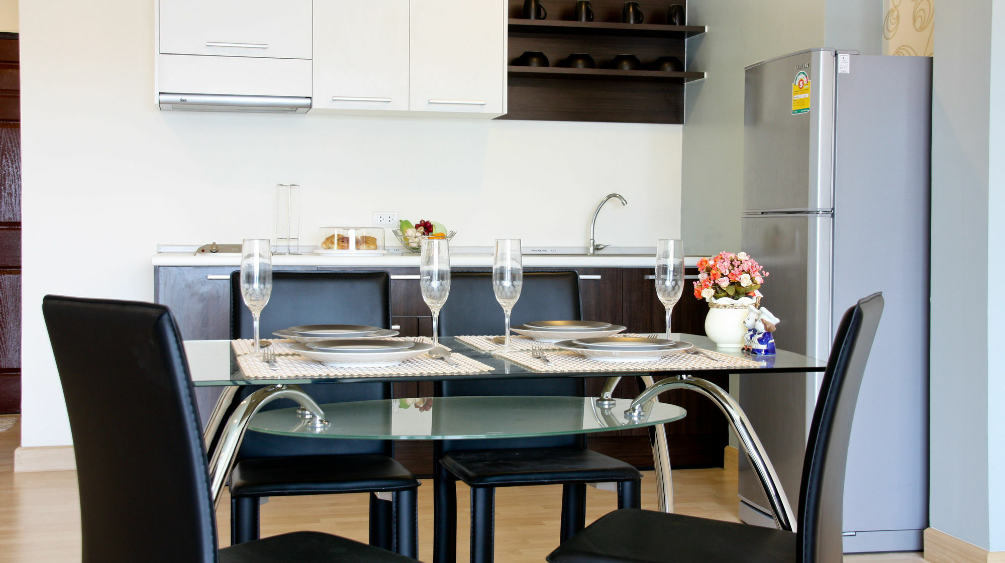 Eak Condoview Chonburi Exterior foto